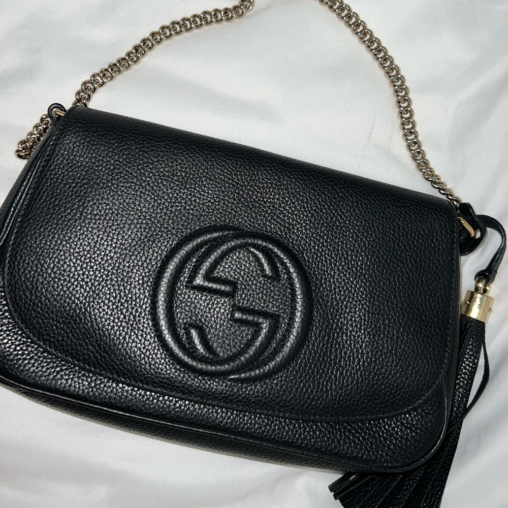 Gucci Soho pebbled leather crossbody gently used